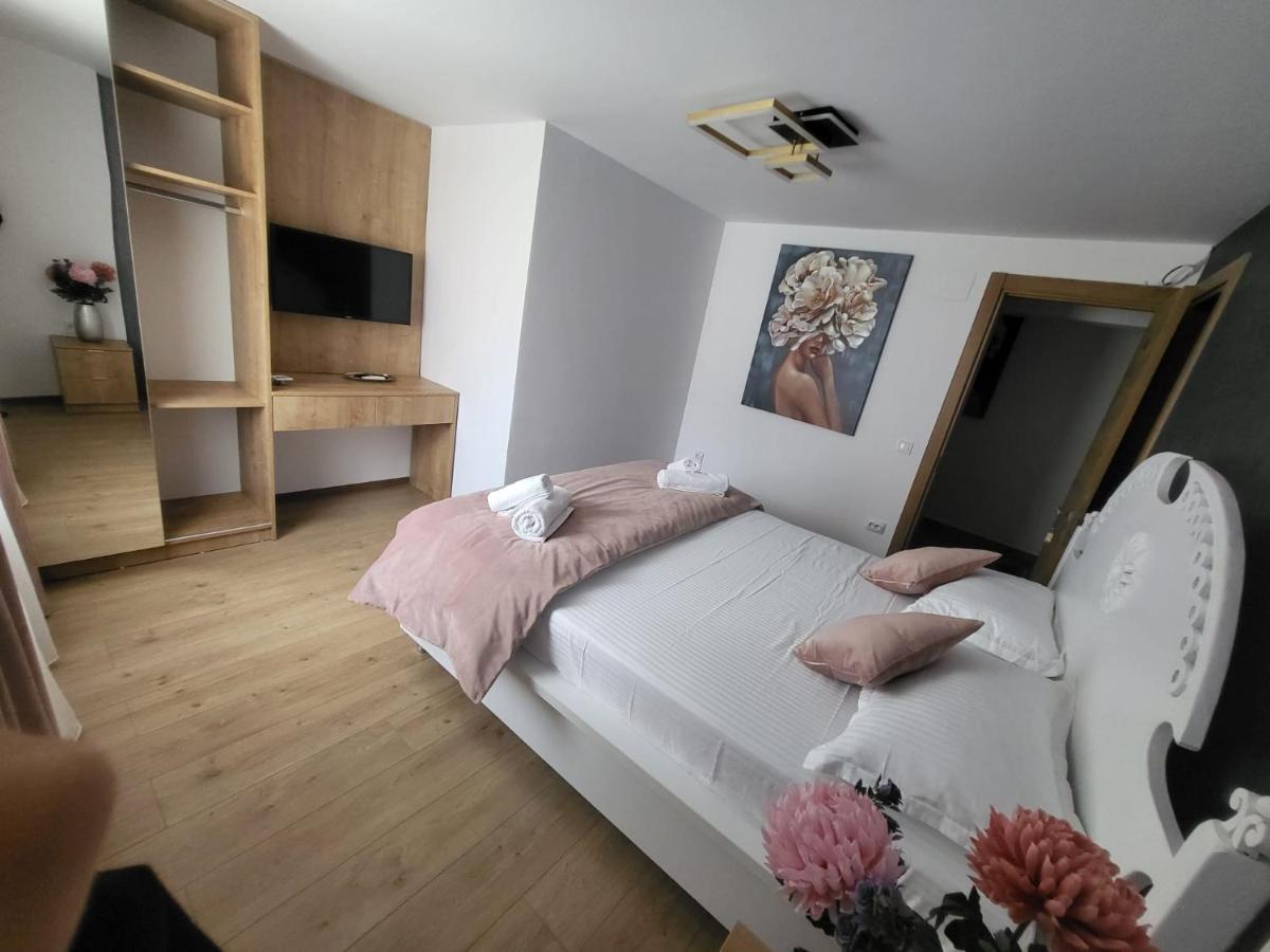 Mery'S Home บราน ภายนอก รูปภาพ